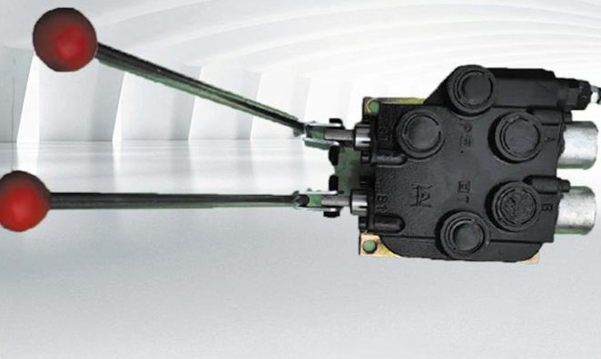 Monoblock multi-way valve