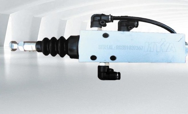 Stroke limit valve